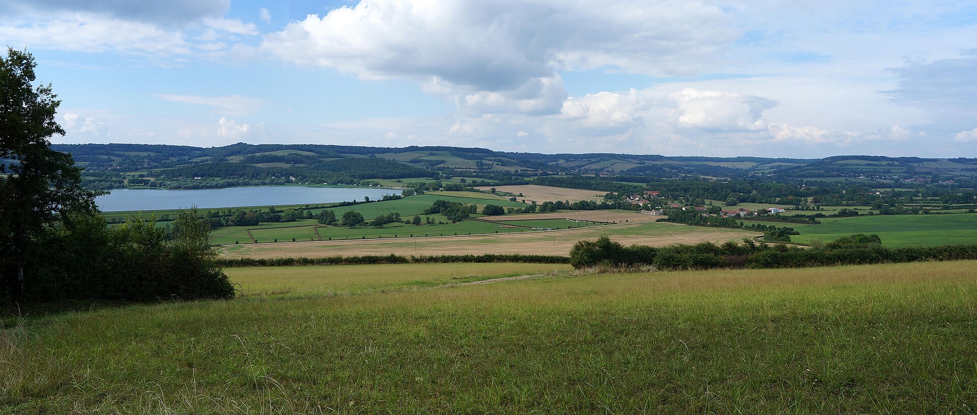 Lac de Panthier vu depuis la Crochère (2016).