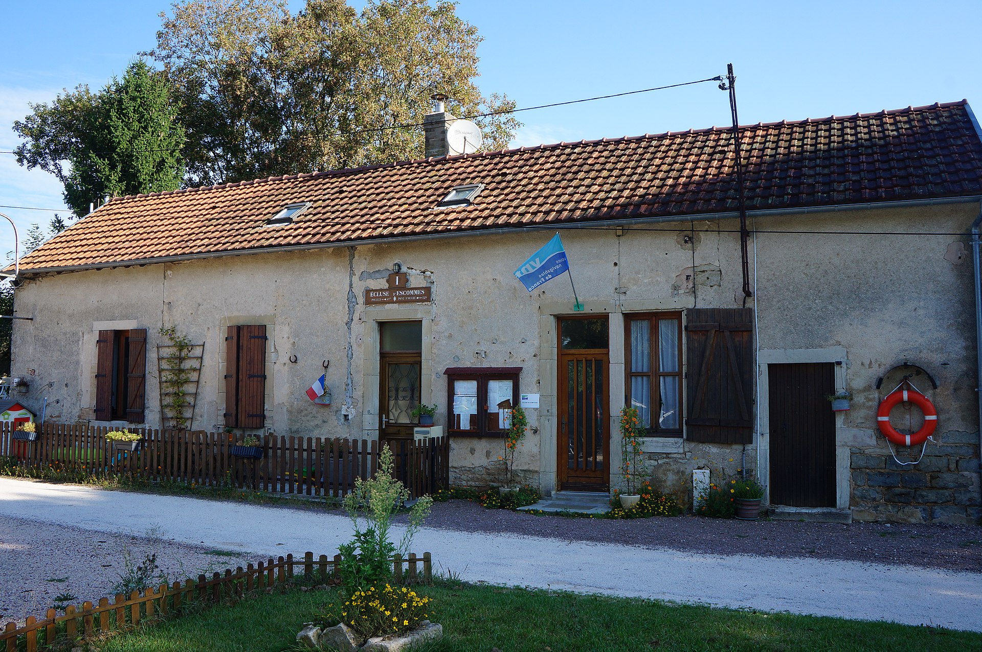 Maison éclusière d’Escommes (Maconge).